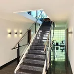 Apartment Strandnahe - Sehr Modern Und Hochwertig Eingerichtet, Inklusive Parkplatz, Gartenzugang Und Fahrradunterstellmöglichkeit