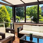 Apartment Strandnahe - Sehr Modern Und Hochwertig Eingerichtet, Inklusive Parkplatz, Gartenzugang Und Fahrradunterstellmöglichkeit Scharbeutz