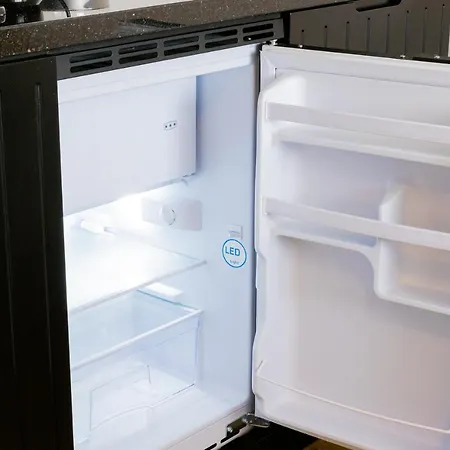 Strandnahe - Sehr Modern Und Hochwertig Eingerichtet, Inklusive Parkplatz, Gartenzugang Und Fahrradunterstellmoeglichkeit Apartman Scharbeutz