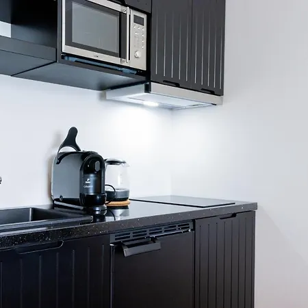 Strandnahe - Sehr Modern Und Hochwertig Eingerichtet, Inklusive Parkplatz, Gartenzugang Und Fahrradunterstellmoeglichkeit Apartman