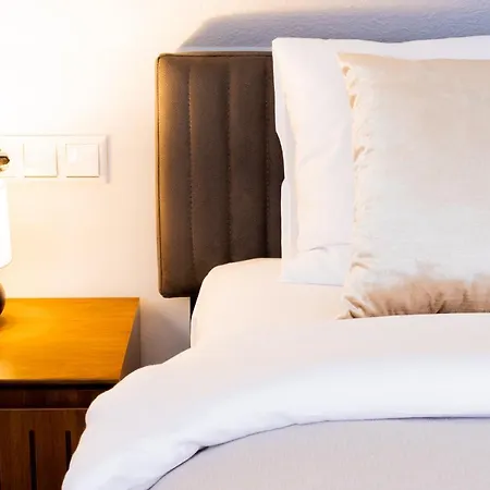 Strandnahe - Sehr Modern Und Hochwertig Eingerichtet, Inklusive Parkplatz, Gartenzugang Und Fahrradunterstellmoeglichkeit Apartman Scharbeutz