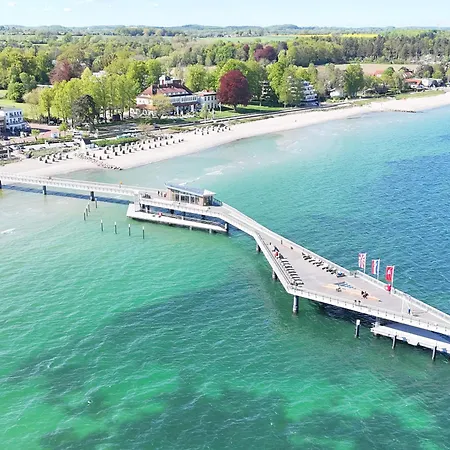 Strandnahe - Sehr Modern Und Hochwertig Eingerichtet, Inklusive Parkplatz, Gartenzugang Und Fahrradunterstellmöglichkeit *
